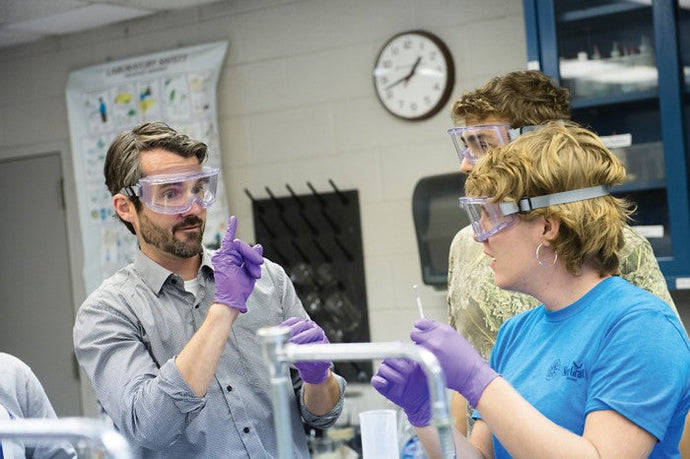 Well-Known Deaf Scientists: Breaking Barriers with Brilliant Minds
