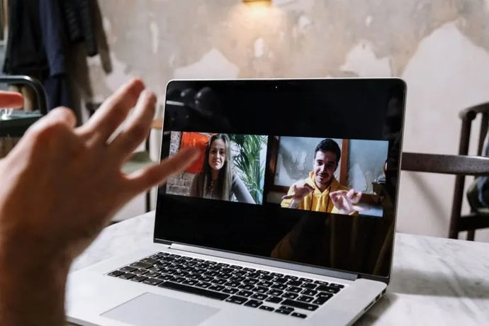 Breaking Barriers: Tools Deaf People Use in Their Daily Lives